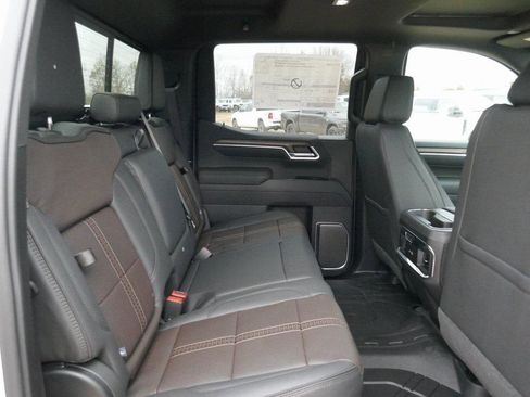 New 2026 Chevrolet Silverado 1500 High Country image 12