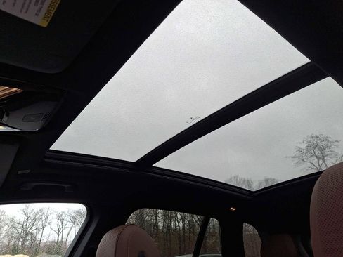 Certified 2025 BMW X5 xDrive40i w/ M Sport Package image 15