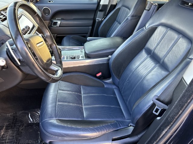 Used 2019 Land Rover Range Rover Sport Supercharged AWD/4WD image 22