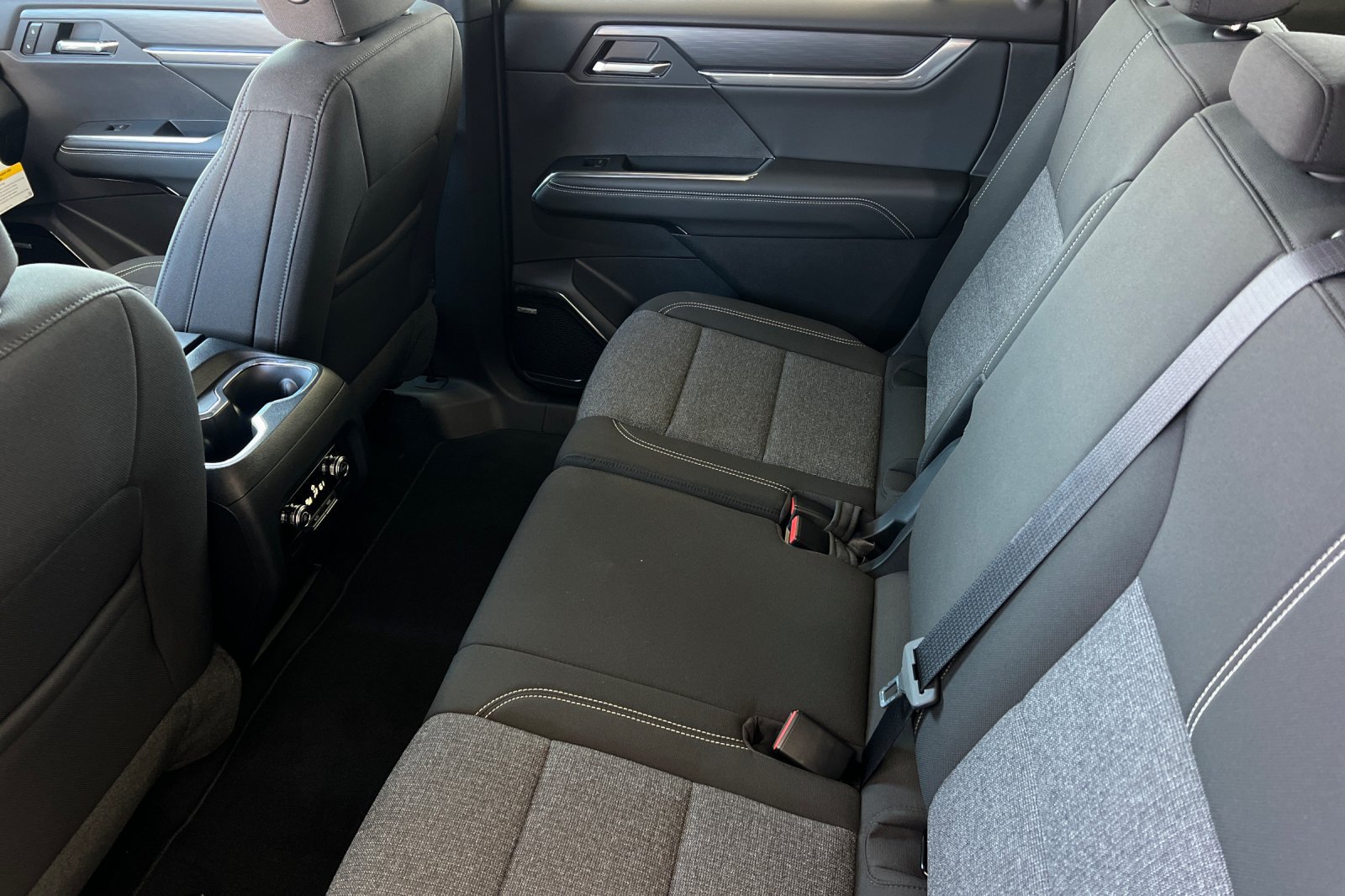 New 2026 GMC Acadia Elevation w/ Black Edition FWD image 11