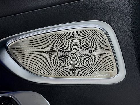 Used 2025 Mercedes-Benz C 300 4MATIC Sedan image 20