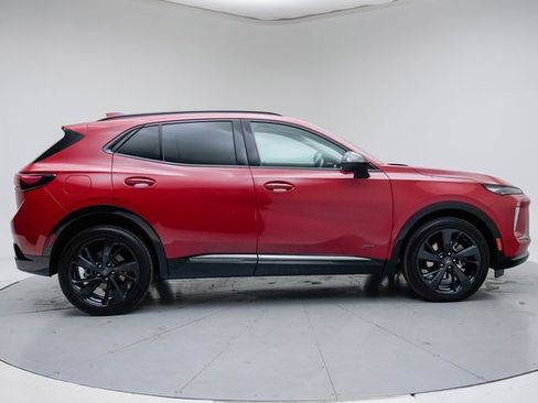 Used 2025 Buick Envision Sport Touring image 8