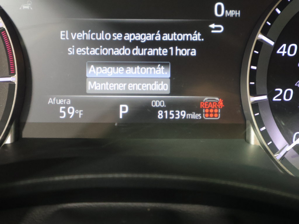 Used 2024 Toyota Highlander LE FWD image 38