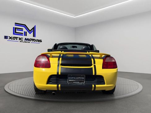 Used 2001 Toyota MR2 image 4