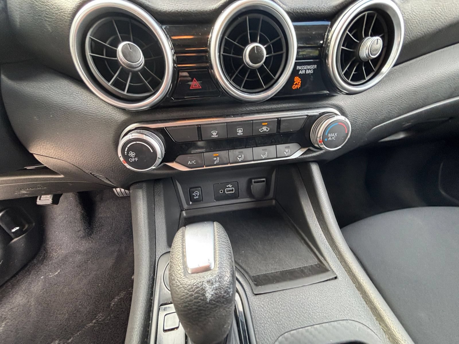 Used 2025 Nissan Sentra S FWD image 18