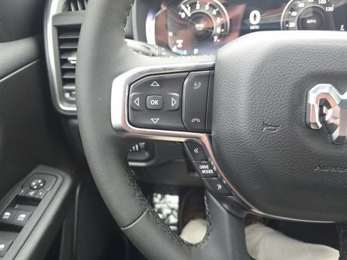 New 2026 RAM 1500 4x4 Crew Cab image 13