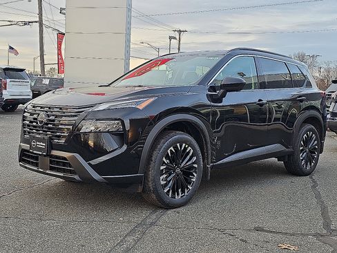 New 2026 Nissan Rogue Dark Armor AWD/4WD image 2