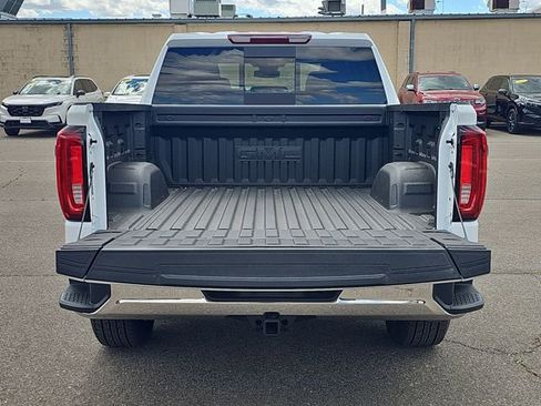 New 2026 GMC Sierra 1500 SLT w/ SLT Premium Package image 25