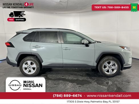 Used 2020 Toyota RAV4 XLE image 13