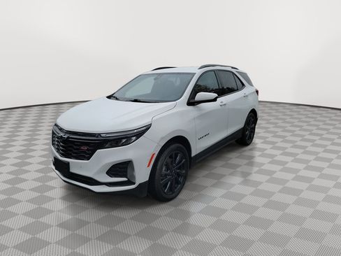 Used 2024 Chevrolet Equinox RS image 4