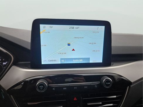 Certified 2020 Ford Escape SEL image 16