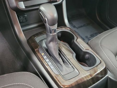 Used 2022 GMC Canyon Elevation image 33