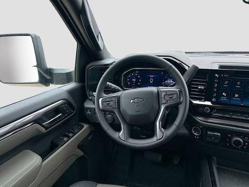 New 2026 Chevrolet Silverado 2500 ZR2 image 23