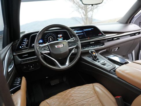 Used 2021 Cadillac Escalade ESV Sport w/ Driver Assist Tech Package image 30