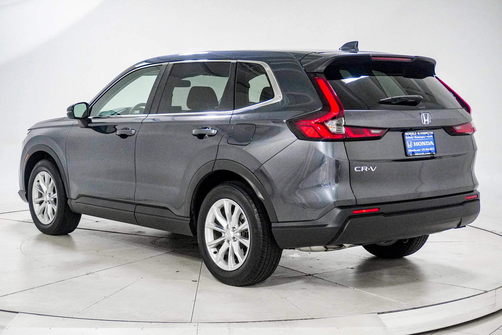 Used 2024 Honda CR-V EX image 6