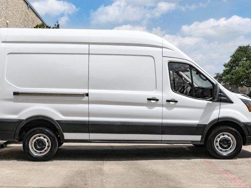Used 2023 Ford Transit 250 148 High Roof RWD image 9