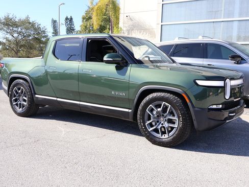 Used 2023 Rivian R1T Adventure image 11