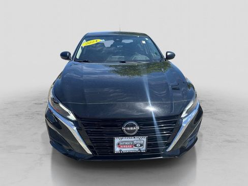 Certified 2024 Nissan Altima 2.5 SV AWD/4WD image 11