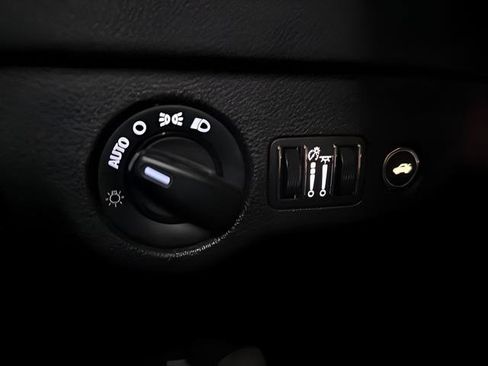 Used 2021 Dodge Charger SXT w/ Leather Interior Group image 21