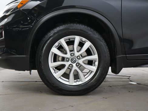 Used 2020 Nissan Rogue SV AWD/4WD image 29