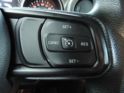 Used 2021 Jeep Gladiator Sport w/ Trailer Tow Package AWD/4WD image 29