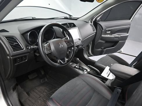 Used 2024 Mitsubishi Outlander Sport SE AWD/4WD image 17