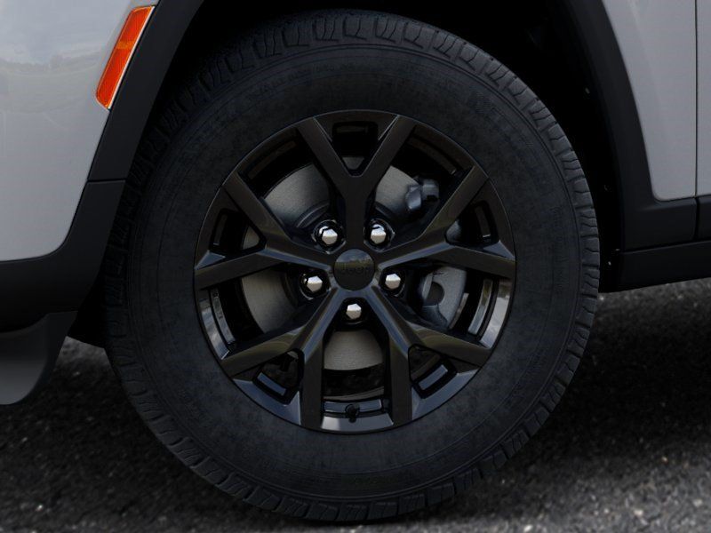 New 2026 Jeep Grand Cherokee L 4WD image 8