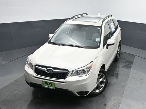 Used 2016 Subaru Forester 2.5i Touring w/ Eyesight & Navigation System image 38