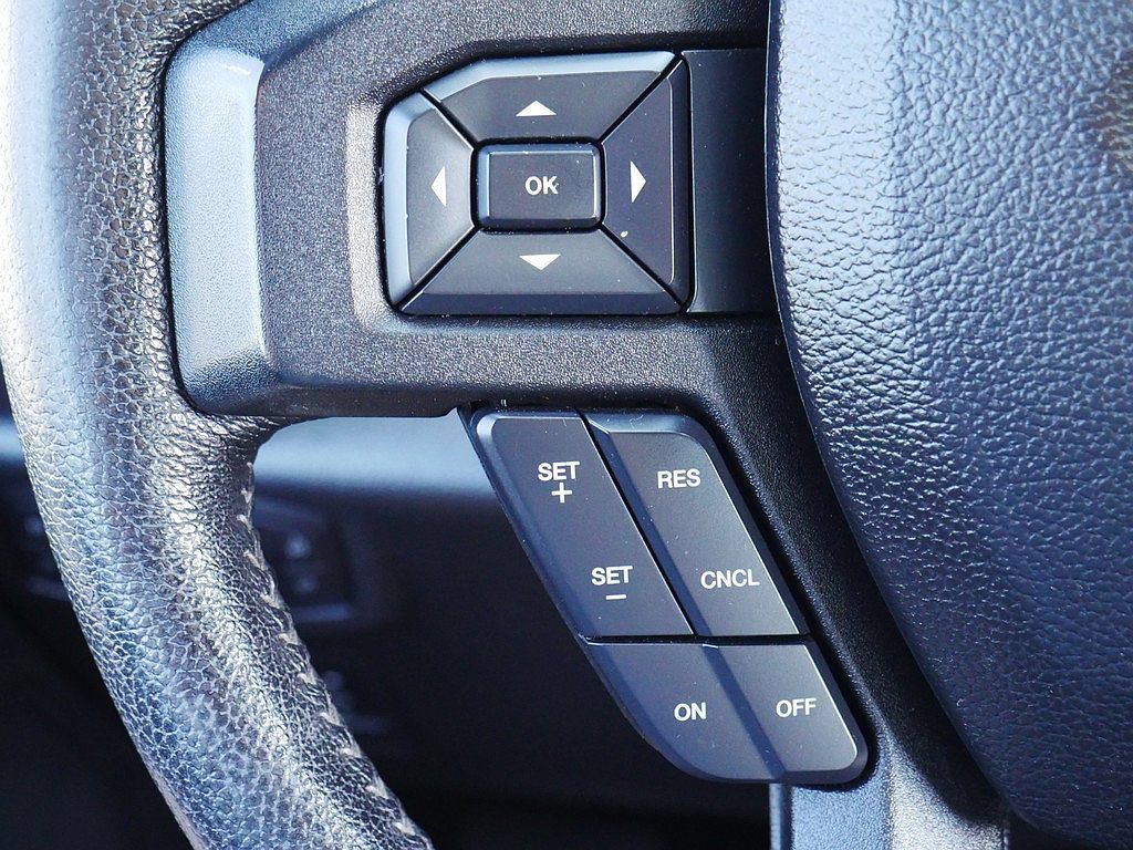 Used 2016 Ford F150 XLT w/ Equipment Group 302A Luxury AWD/4WD image 33