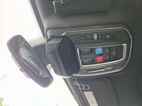 Used 2023 Jeep Grand Cherokee L Laredo AWD/4WD image 36