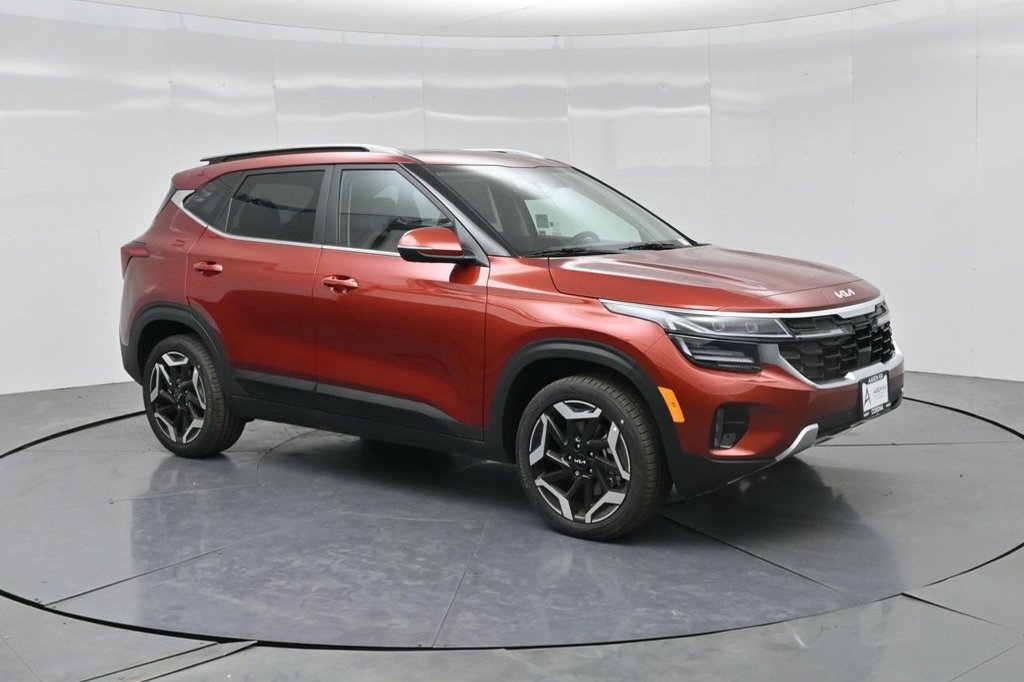 New 2026 Kia Seltos SX w/ SX Sunroof Package AWD/4WD image 8