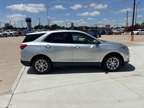 Used 2019 Chevrolet Equinox LT AWD/4WD image 7