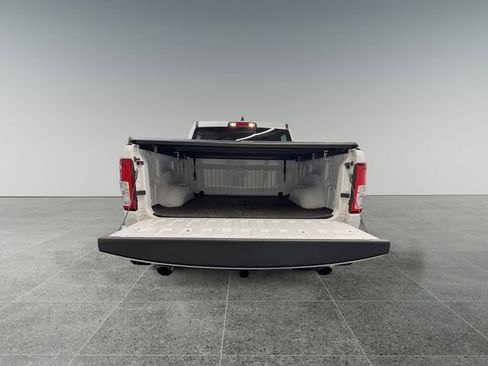 Used 2019 RAM 1500 Big Horn AWD/4WD image 16