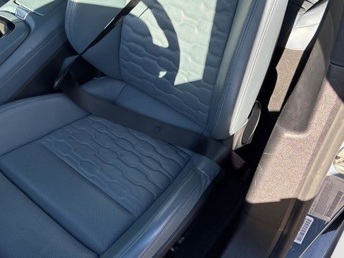 Used 2022 Audi e-tron GT Prestige w/ Prestige Package image 28