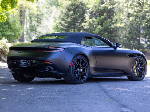 Used 2025 Aston Martin DB12 Convertible RWD image 93