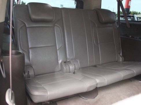 Used 2017 GMC Yukon XL Denali AWD/4WD image 13