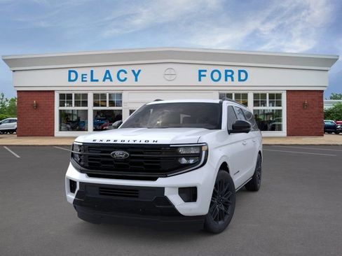 New 2026 Ford Expedition Max Platinum image 3