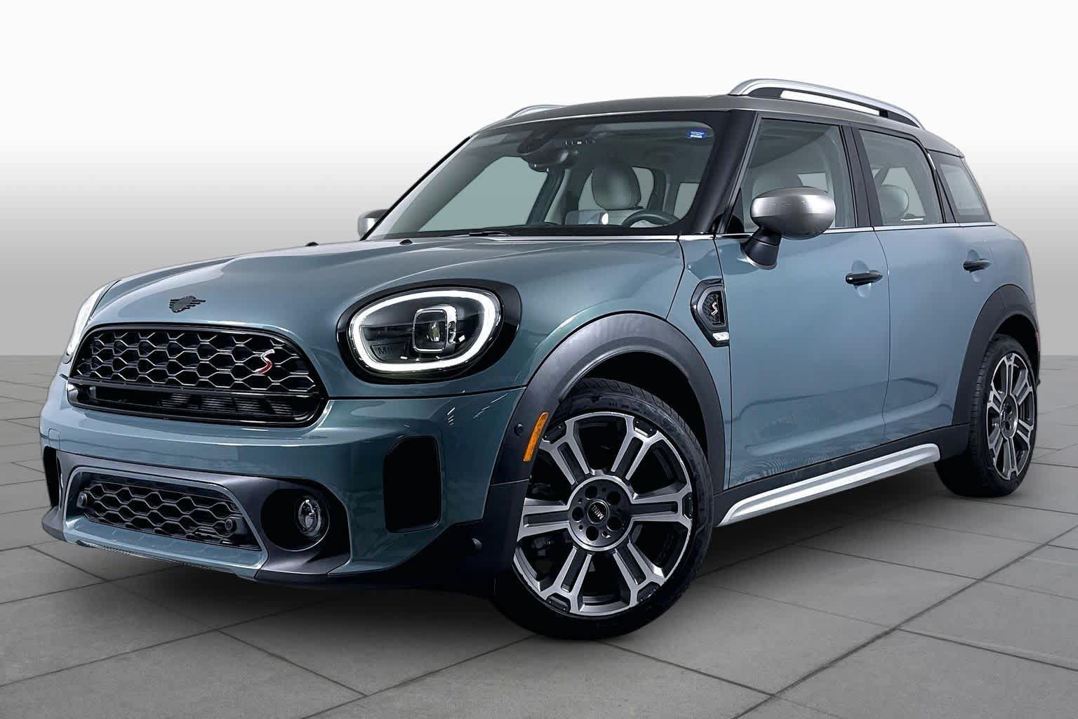 Used 2024 MINI Cooper Countryman S FWD image 1