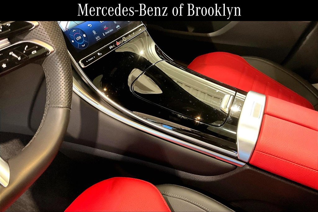 Used 2023 Mercedes-Benz GLC 300 4MATIC image 16