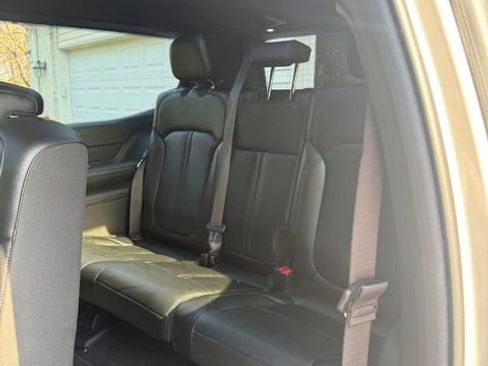 Used 2022 Jeep Wagoneer Series II w/ Premium Group I image 5