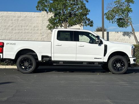 New 2026 Ford F250 Lariat w/ Black Appearance Package image 3