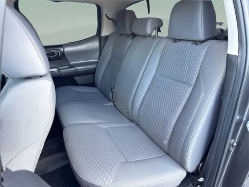 Used 2023 Toyota Tacoma TRD Sport image 11