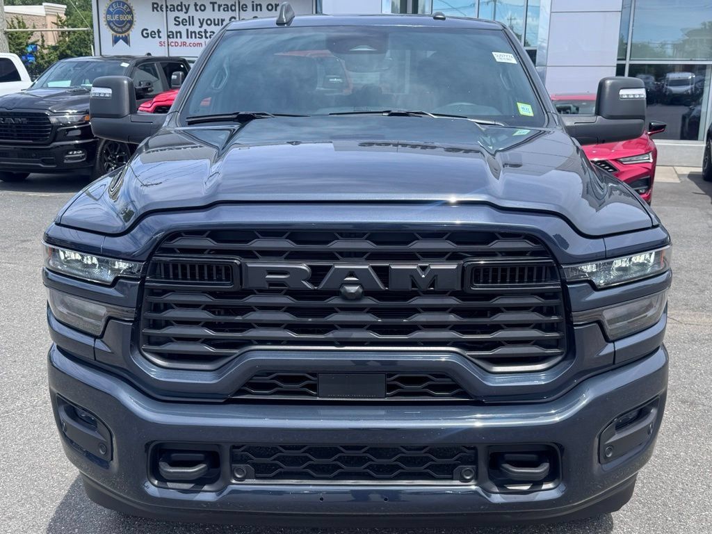 Used 2026 RAM 2500 Big Horn AWD/4WD image 2