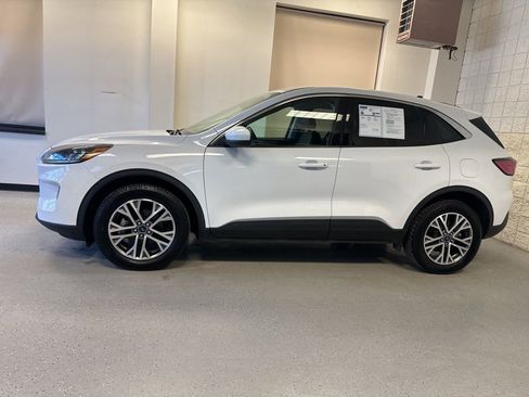 Used 2022 Ford Escape SEL image 38