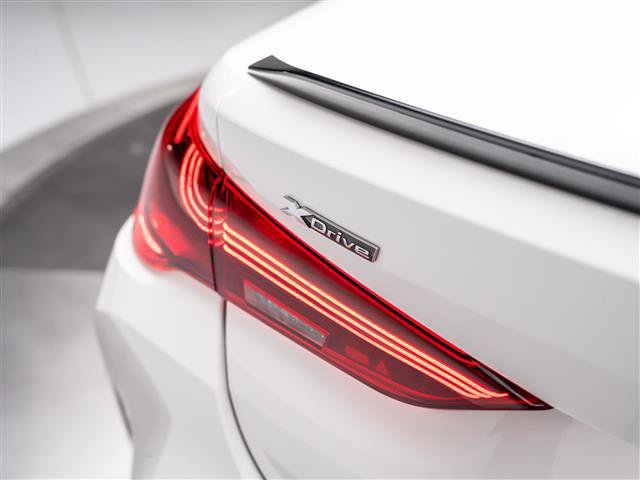 Used 2026 BMW M4 xDrive Competition AWD/4WD image 36
