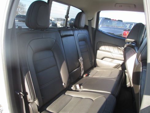 Certified 2021 GMC Canyon Denali image 22