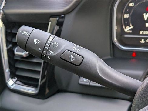 Used 2024 GMC Sierra 3500 Denali Ultimate image 14