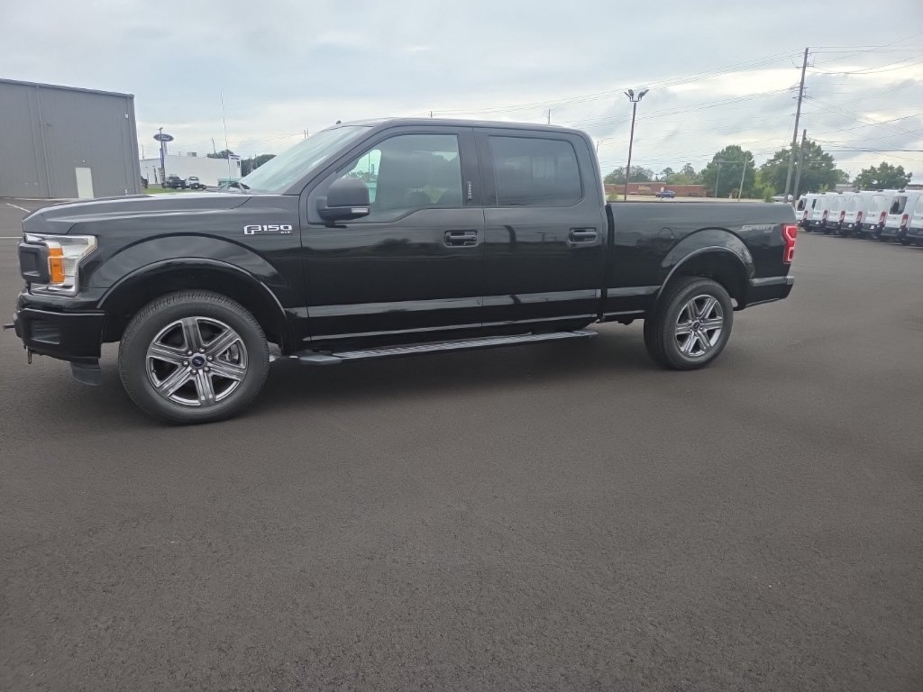 Used 2018 Ford F150 XLT w/ Equipment Group 302A Luxury AWD/4WD image 10