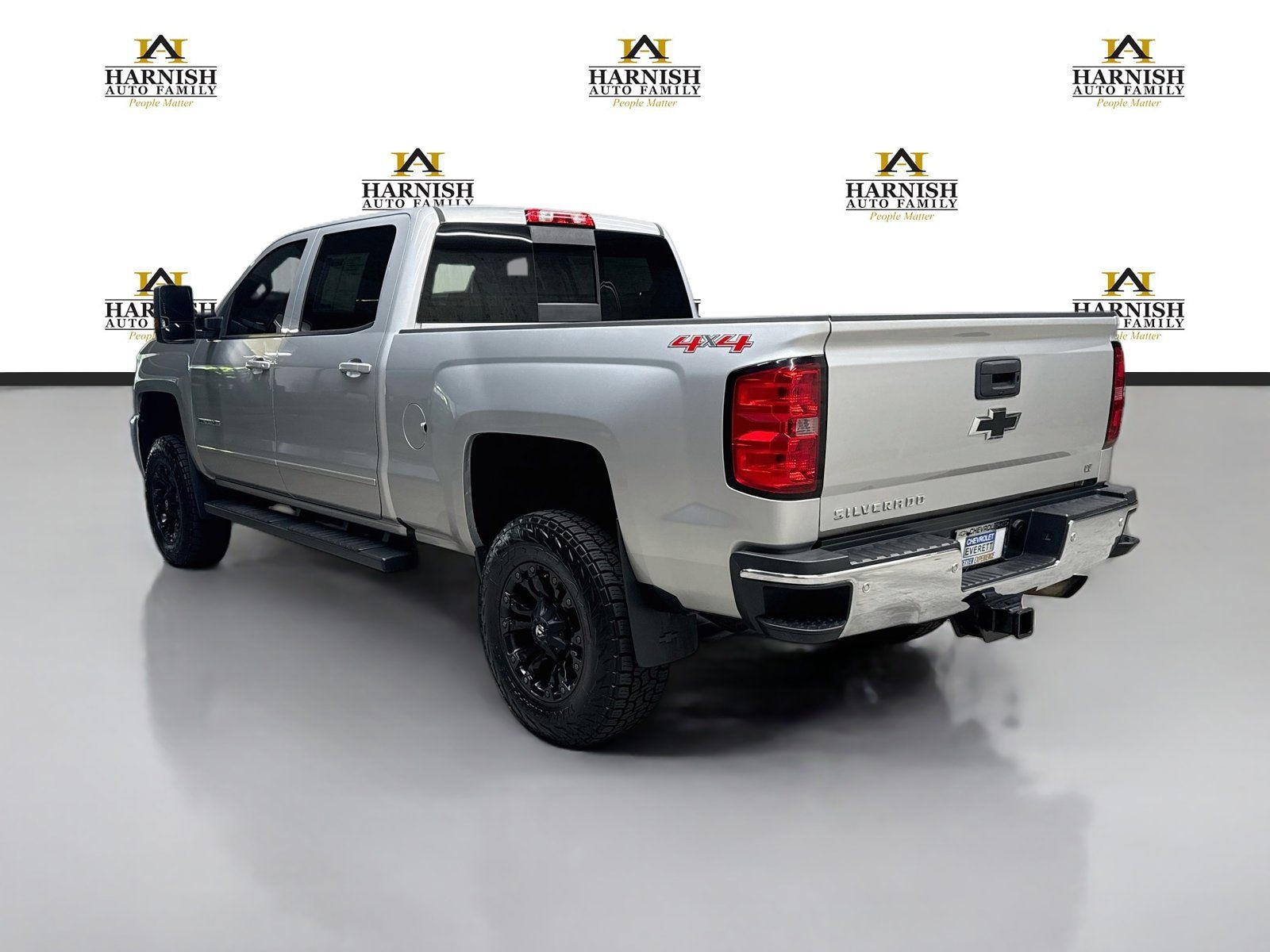 Used 2016 Chevrolet Silverado 2500 LT w/ LT Convenience Package AWD/4WD image 9