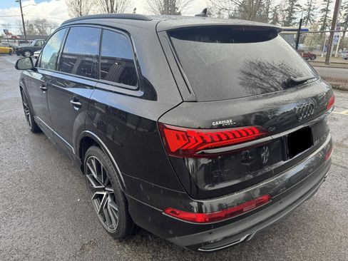 Used 2022 Audi Q7 3.0T Prestige image 5